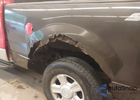 2004 Ford F-150 Stx/Xl/Xlt from USA, damaged, VIN 1FTRX14W24KB70197